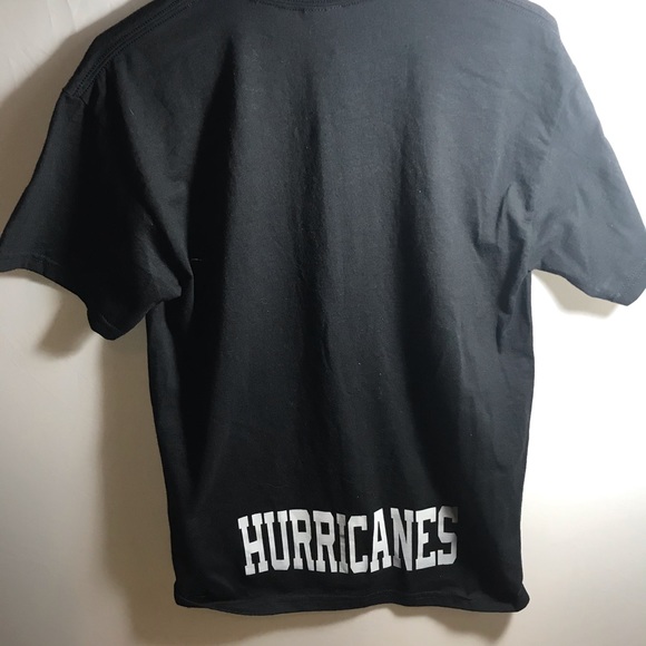 Women’s size medium lacrosse T-shirt - Picture 6 of 6